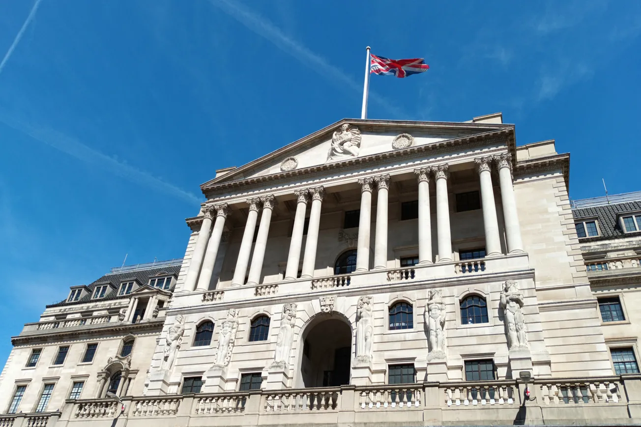 Bank of England Keeps Rates Steady at 4.75%